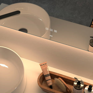 Badrumsspegel INR Scene Med Belysning