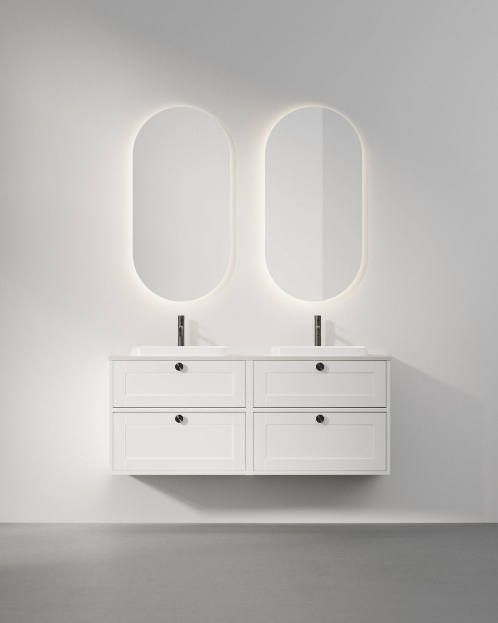 Kommod INR Grand Classic 140 Med Bänkskiva & Fristående Handfat