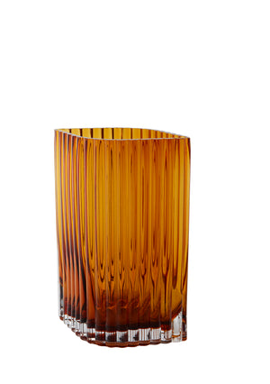 FOLIUM vase Amber / L18xW11,7xH25 CM