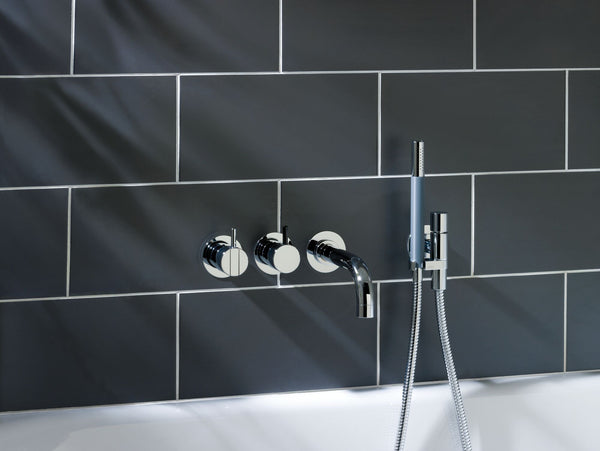 Badkarsblandare Vola 2411C-071 för Inbyggnad